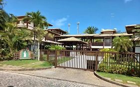 Apartamento duplex em Praia do Forte - 2 suítes